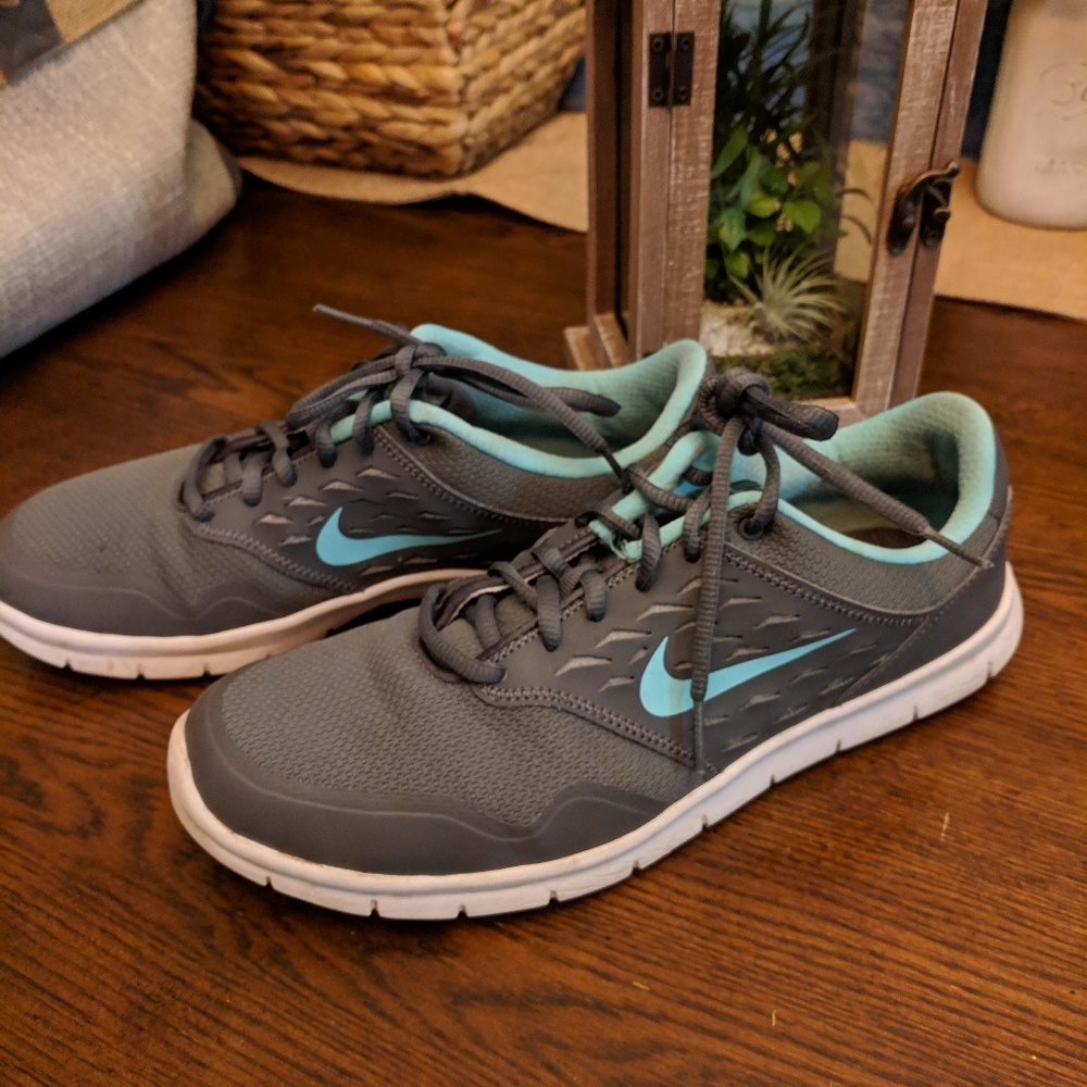 Nike Shoes Size 10